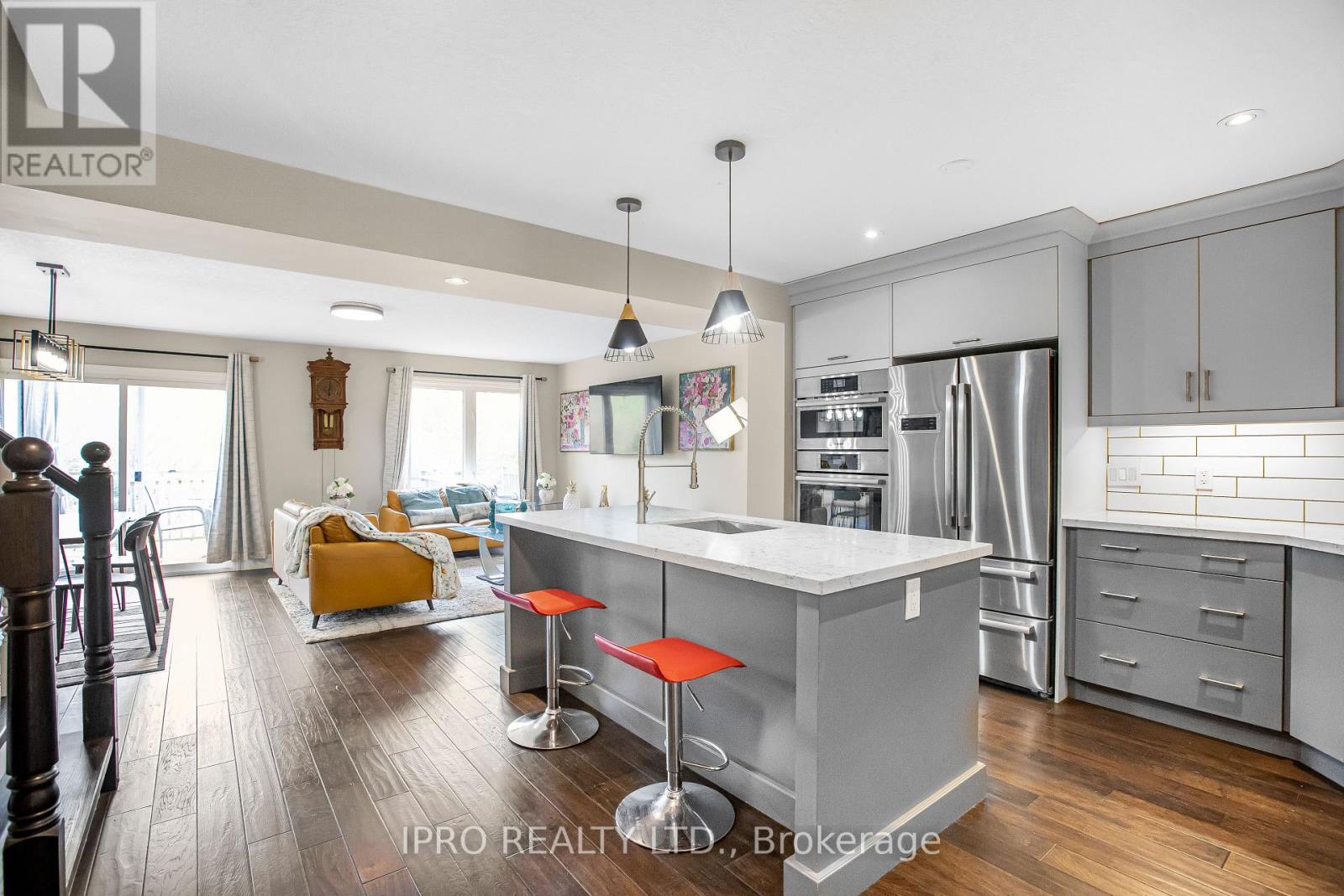 Property at 62 - 105 PINNACLE DRIVE image 3