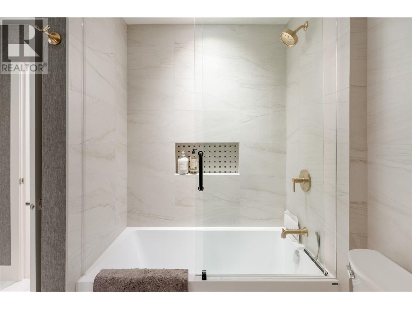 2901 Abbott Street Unit# 201 Kelowna Photo 27 2901 Abbott Street Unit# 201 Kelowna Photo 27