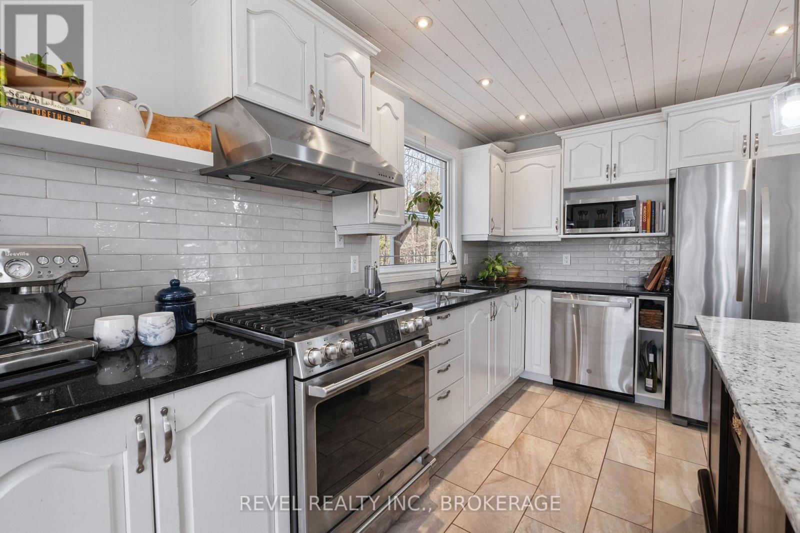 7772 Road 38, Frontenac, Ontario  K0H 1T0 - Photo 13 - X12305276