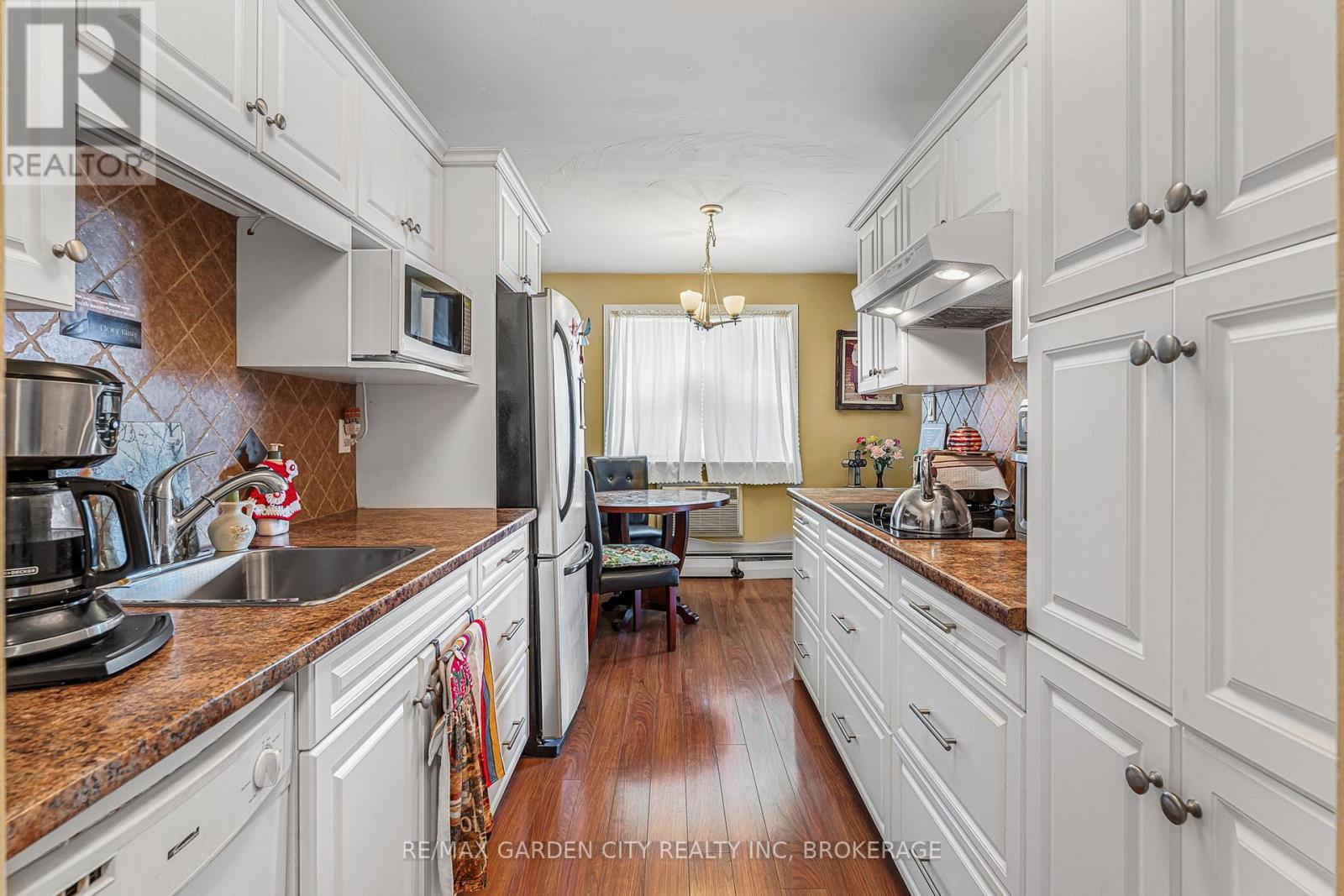 301 - 485 Thorold Road, Welland, Ontario  L3C 3X1 - Photo 5 - X12305306