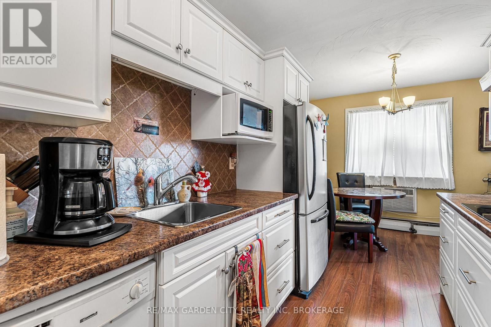 301 - 485 Thorold Road, Welland, Ontario  L3C 3X1 - Photo 6 - X12305306