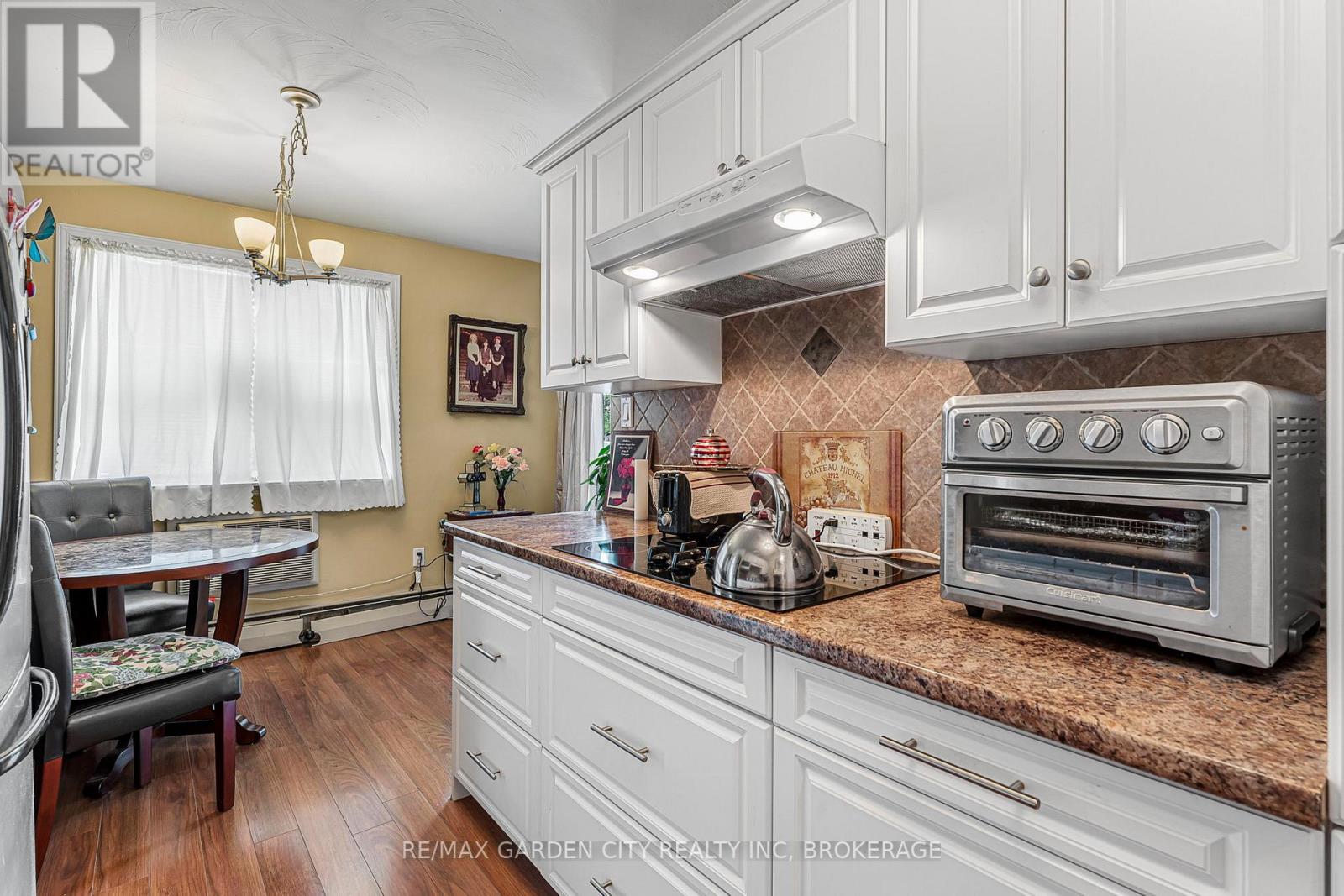 301 - 485 Thorold Road, Welland, Ontario  L3C 3X1 - Photo 7 - X12305306