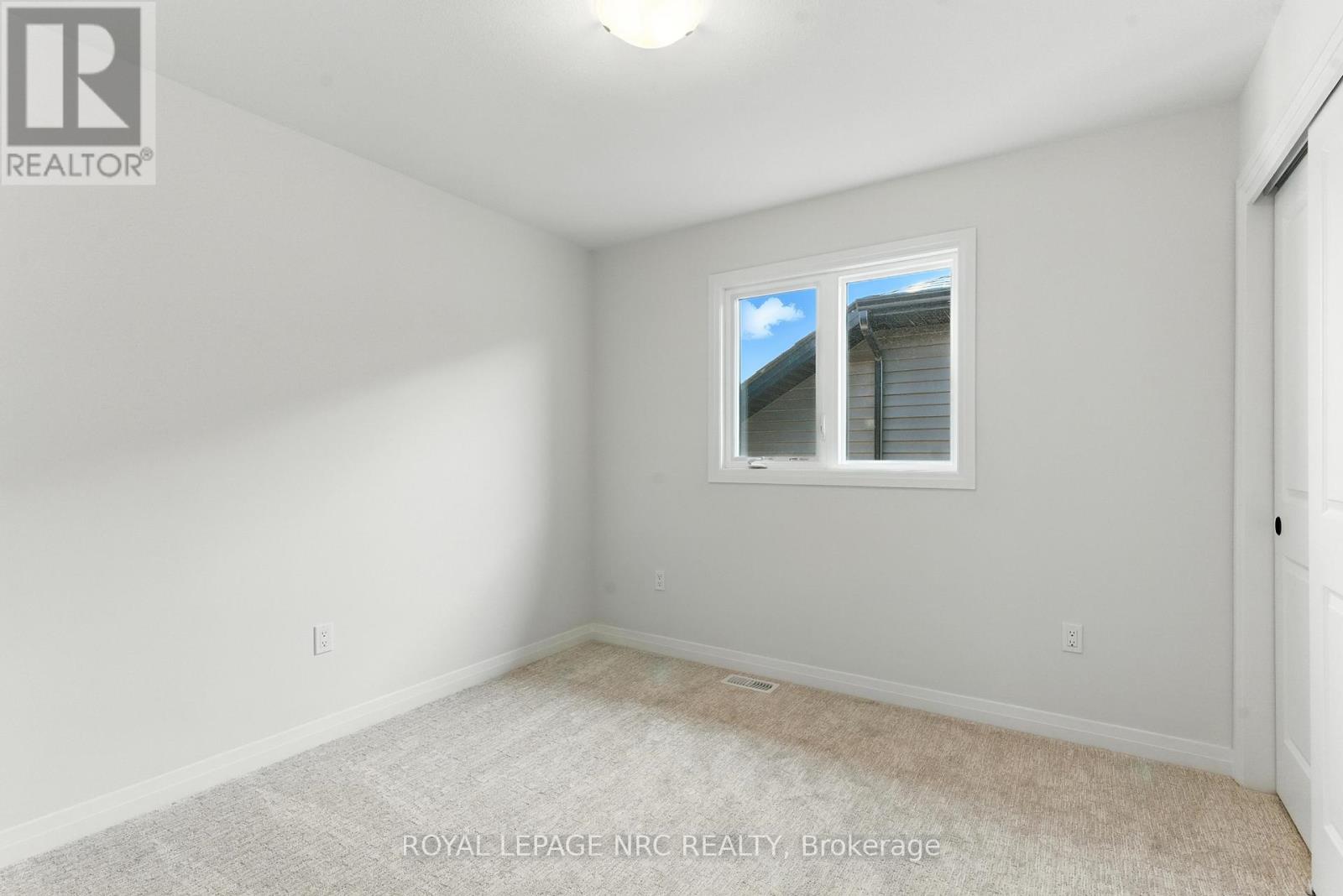 1022 Kraft Road N, Fort Erie, Ontario  L2A 4M4 - Photo 20 - X12305333