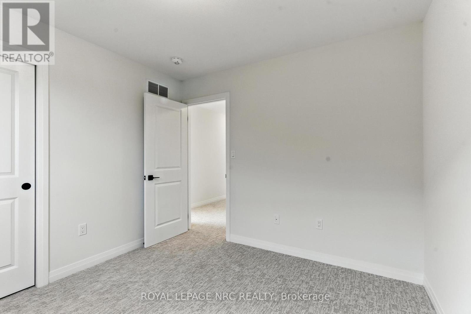 1022 Kraft Road N, Fort Erie, Ontario  L2A 4M4 - Photo 23 - X12305333