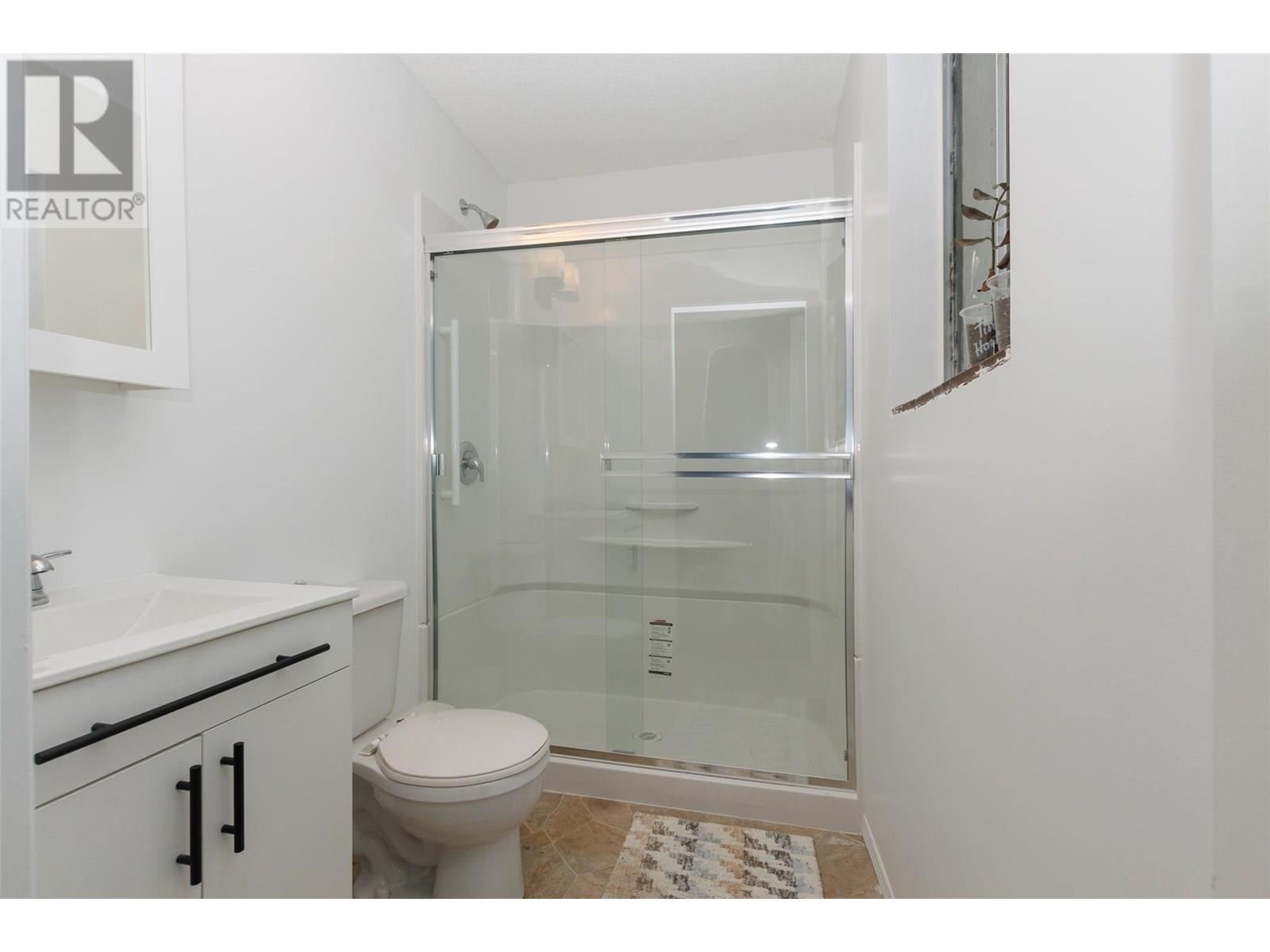 Property at 4900 45 Street image 4
