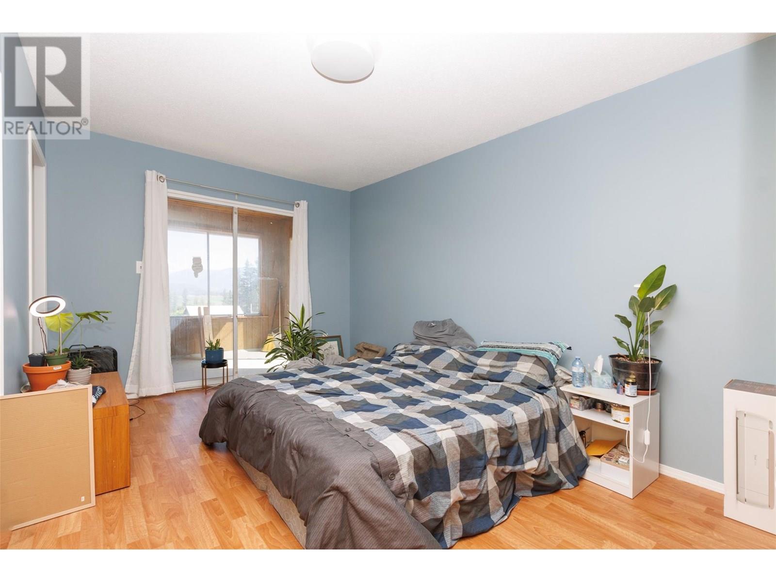 Property at 4900 45 Street image 3
