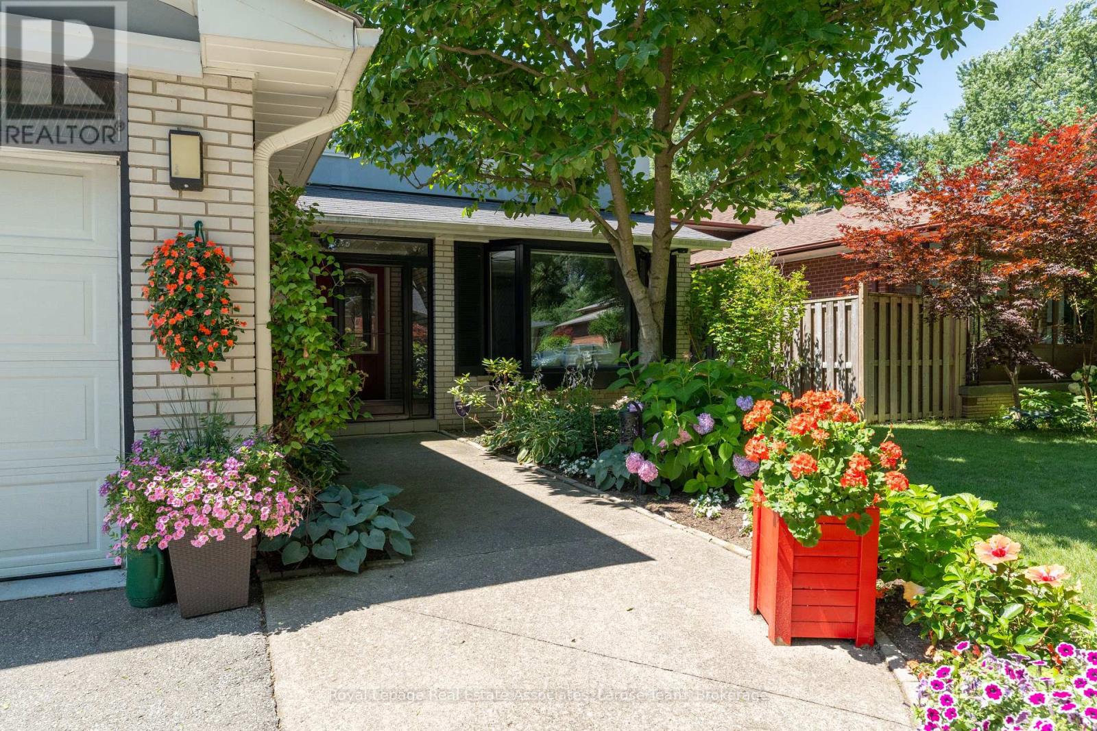 Property at 1386 MYRON DRIVE image 2