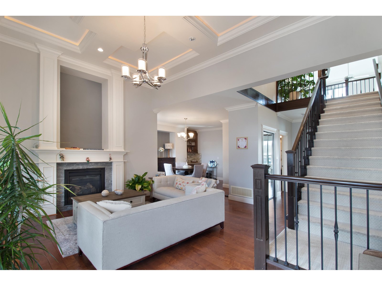 Property at 17433 1 AVENUE image 4