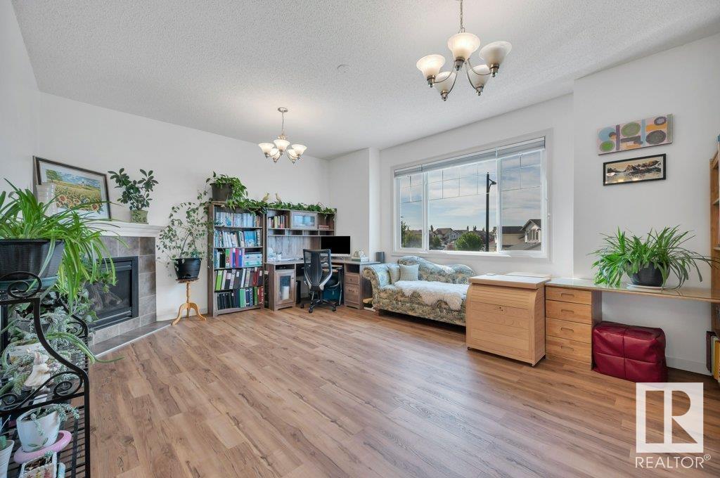 Property at 6004 5 AV SW image 2