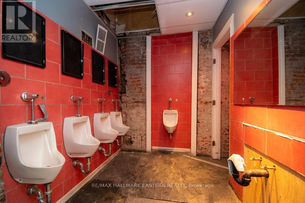 197 Hunter Street W, Peterborough, Ontario  K9H 2L1 - Photo 15 - X12304462