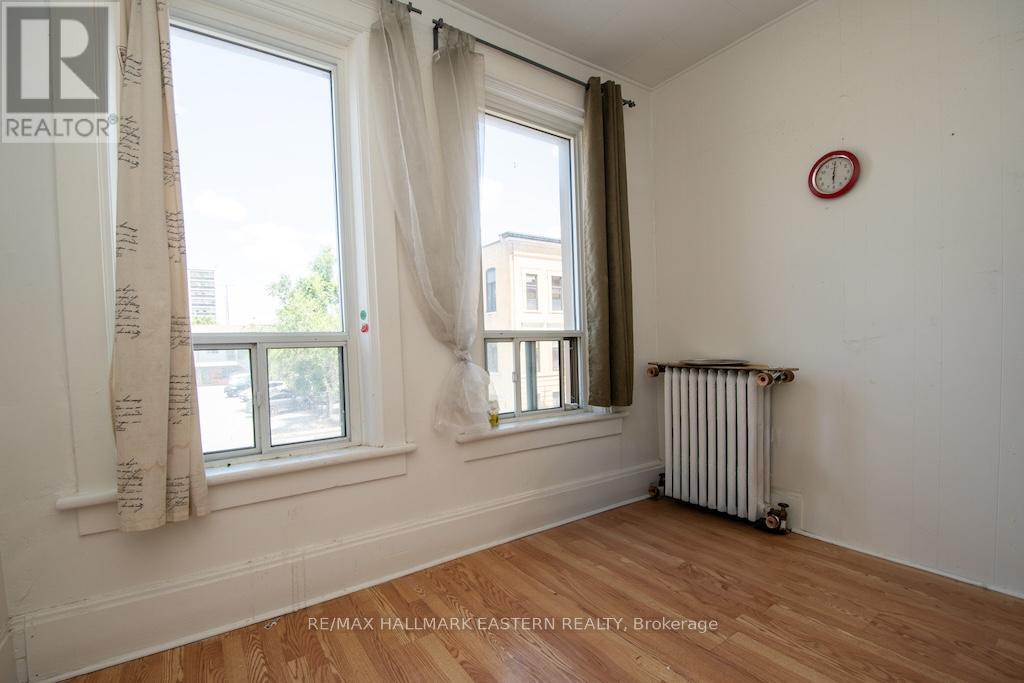 197 Hunter Street W, Peterborough, Ontario  K9H 2L1 - Photo 20 - X12304462