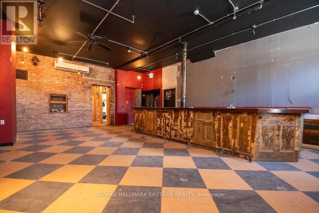 197 Hunter Street W, Peterborough, Ontario  K9H 2L1 - Photo 9 - X12304462