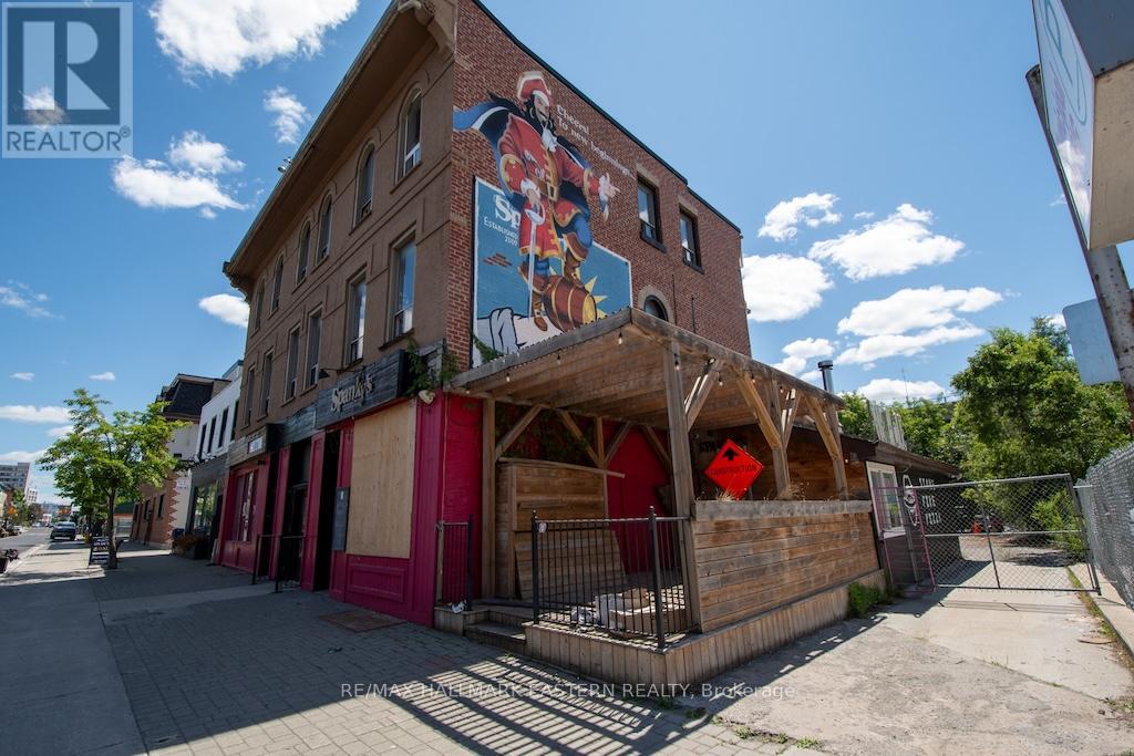 197 Hunter Street W, Peterborough, Ontario  K9H 2L1 - Photo 7 - X12304462