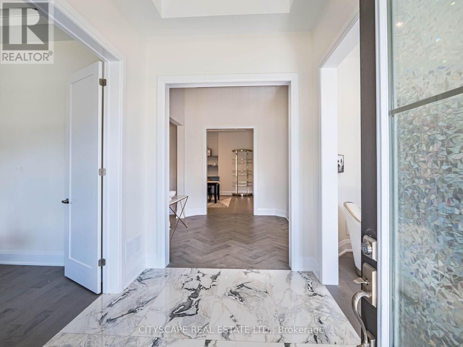 Property at 51 ENCLAVE COURT image 5