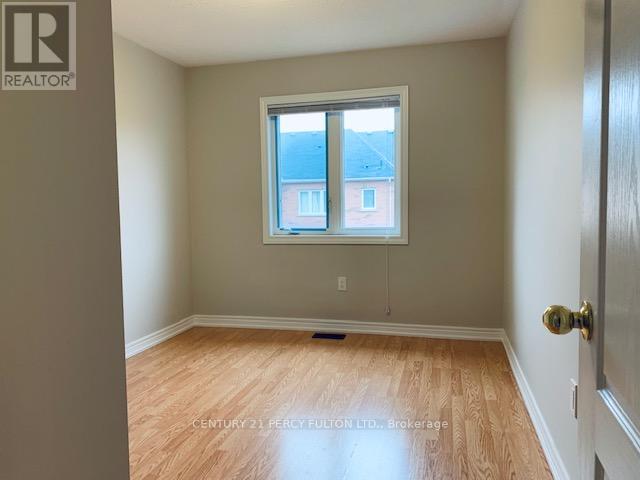 57 Luisa Street, Bradford West Gwillimbury, Ontario  L3Z 0P1 - Photo 13 - N12305211