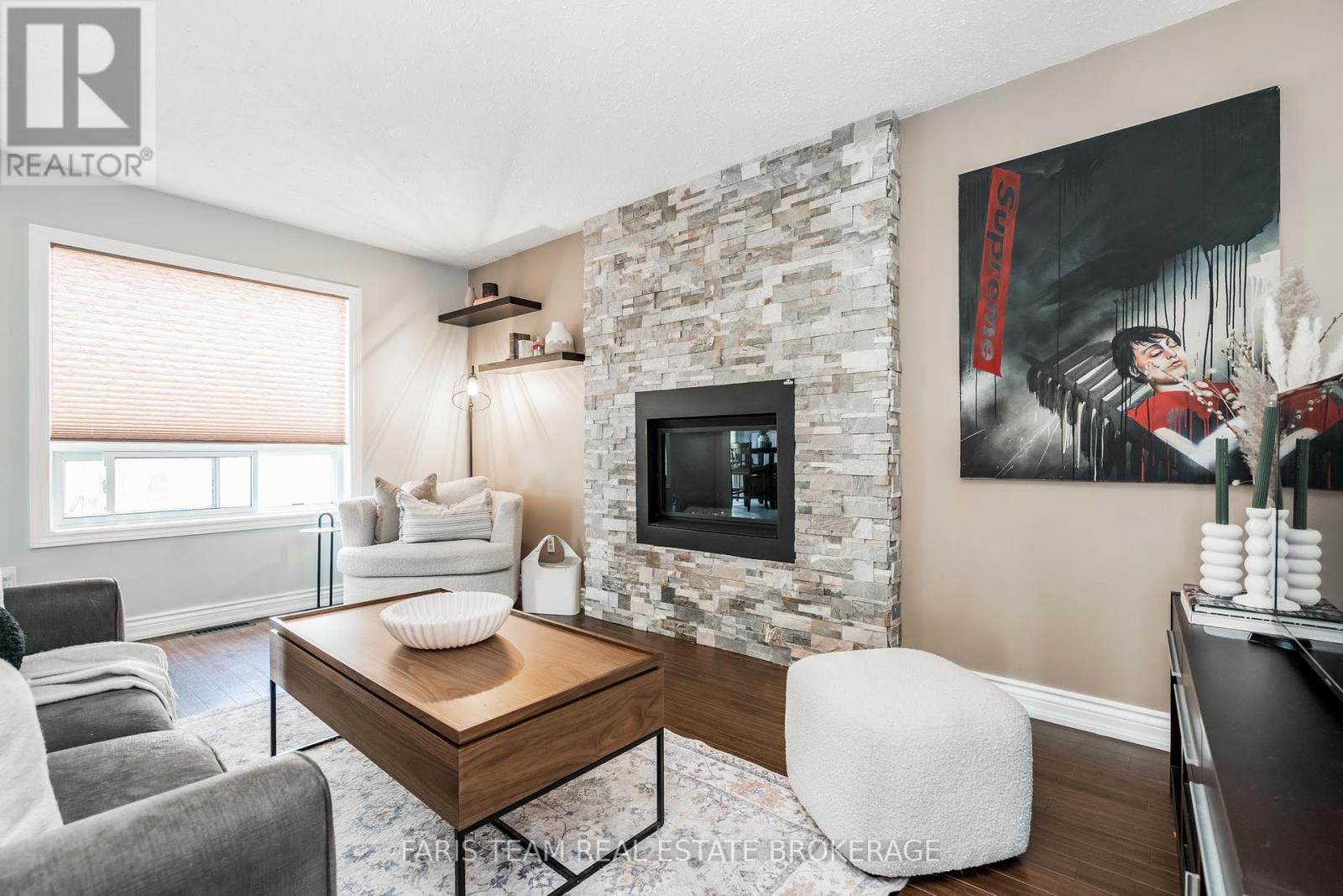 142 Livingstone Street W, Barrie, Ontario  L4N 7J5 - Photo 12 - S12305184