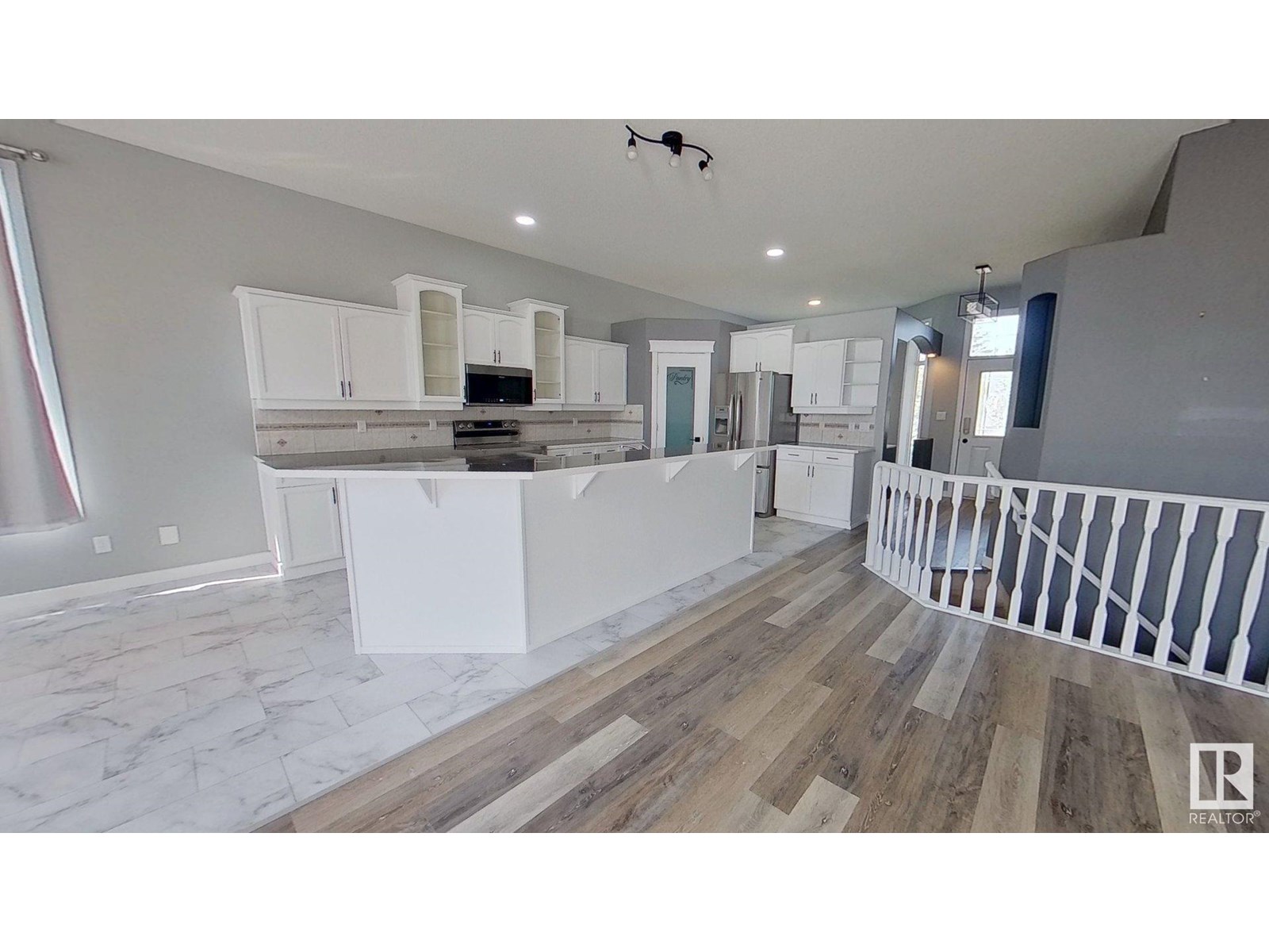 Property at 29 RUE BOUCHARD image 4