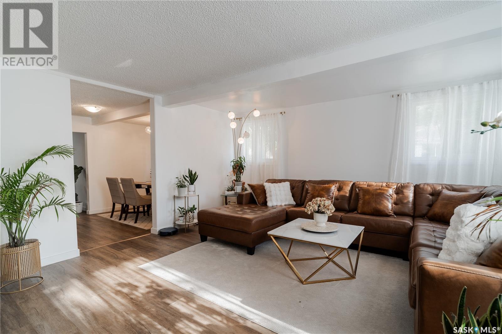 Property at 1619 Lorne AVENUE image 3