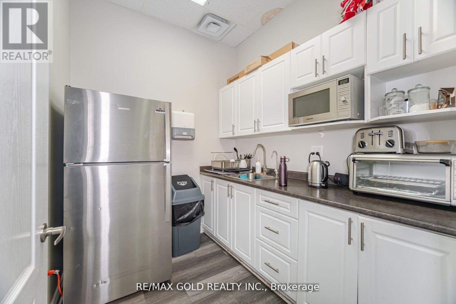 #26 - 2074 Steeles Avenue, Brampton, Ontario  L6T 5A5 - Photo 38 - W12305232