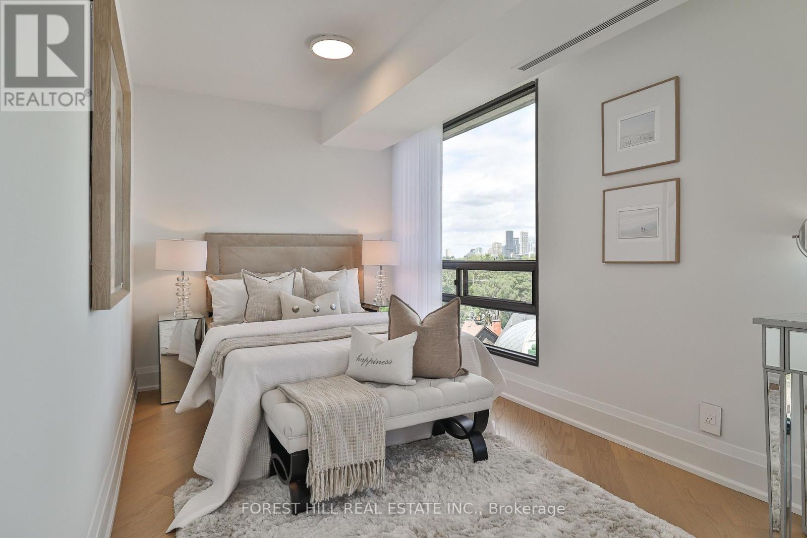 808 - 447 Walmer Road, Toronto, Ontario  M5P 2X9 - Photo 22 - C12305259