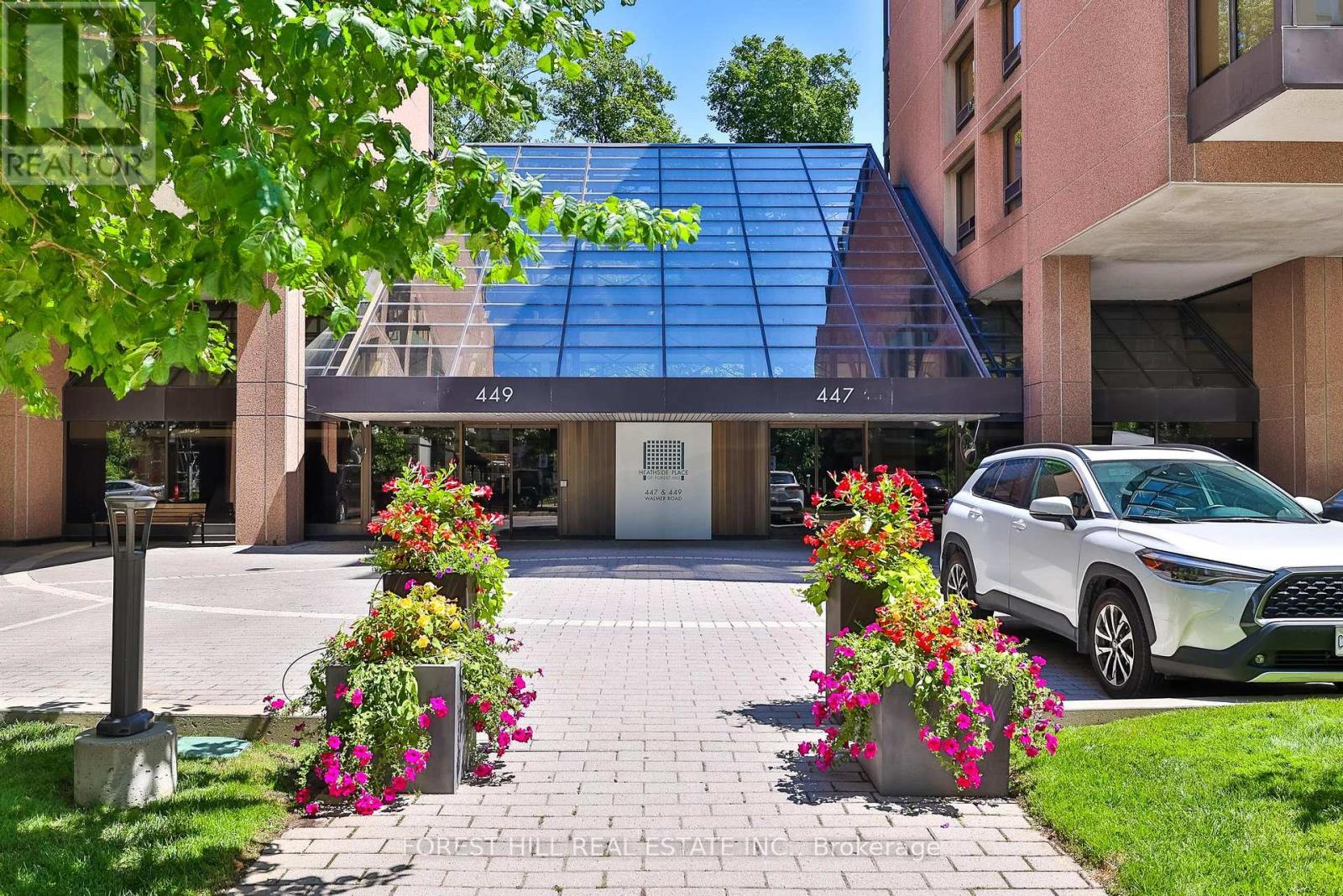 808 - 447 Walmer Road, Toronto, Ontario  M5P 2X9 - Photo 26 - C12305259