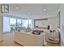 808 - 447 WALMER ROAD, Toronto, Ontario