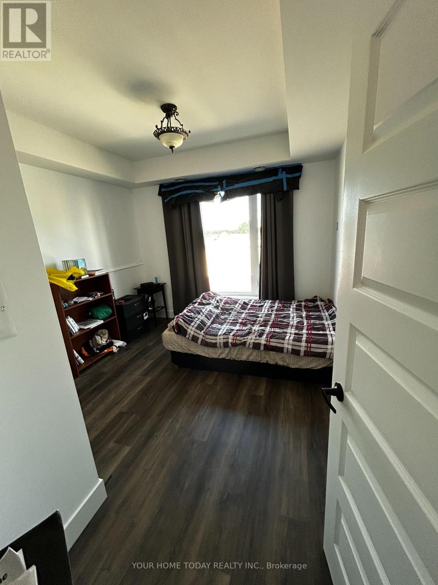503 - 103 Roger Street, Waterloo, Ontario  N2J 0G2 - Photo 12 - X12305203