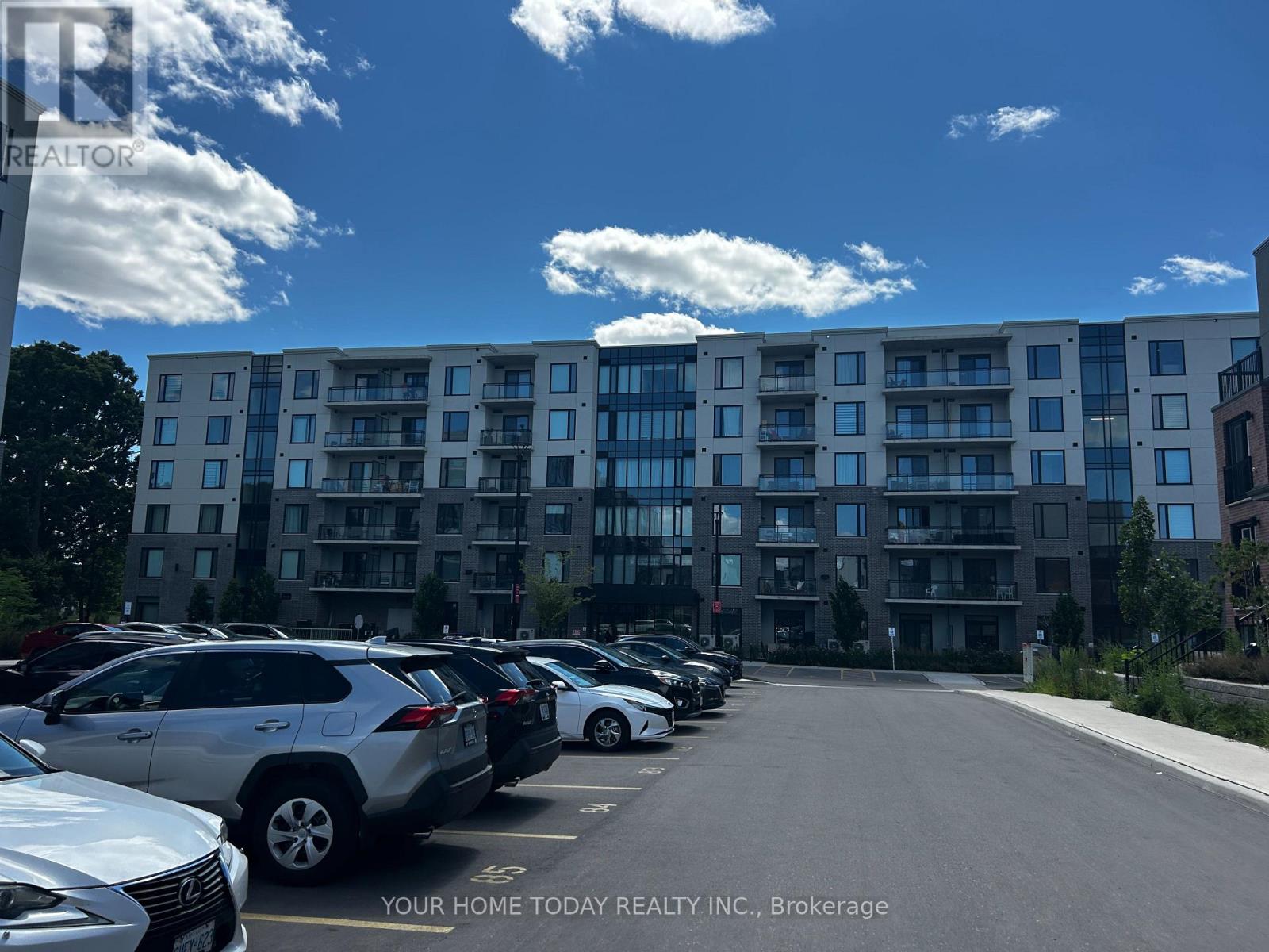 503 - 103 Roger Street, Waterloo, Ontario  N2J 0G2 - Photo 2 - X12305203