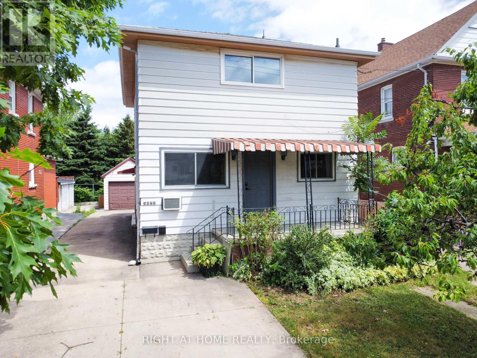 5023 KITCHENER STREET, Niagara Falls, Ontario