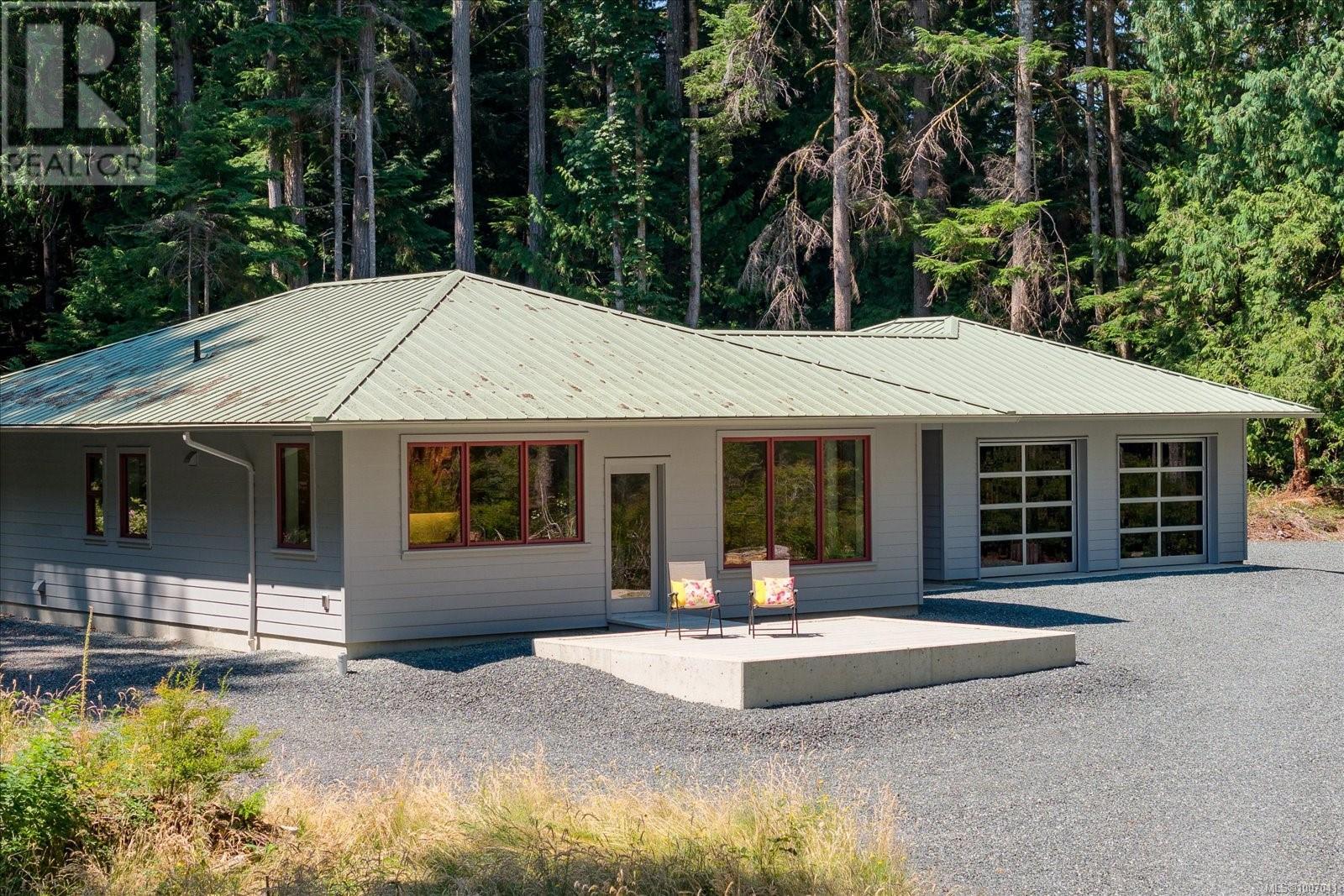 6208 Island Hwy W, Qualicum Beach, British Columbia  V9K 2E3 - Photo 41 - 1007041