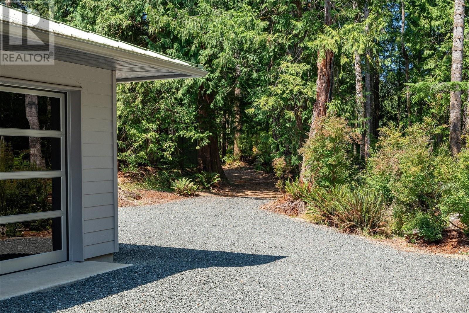 6208 Island Hwy W, Qualicum Beach, British Columbia  V9K 2E3 - Photo 33 - 1007041
