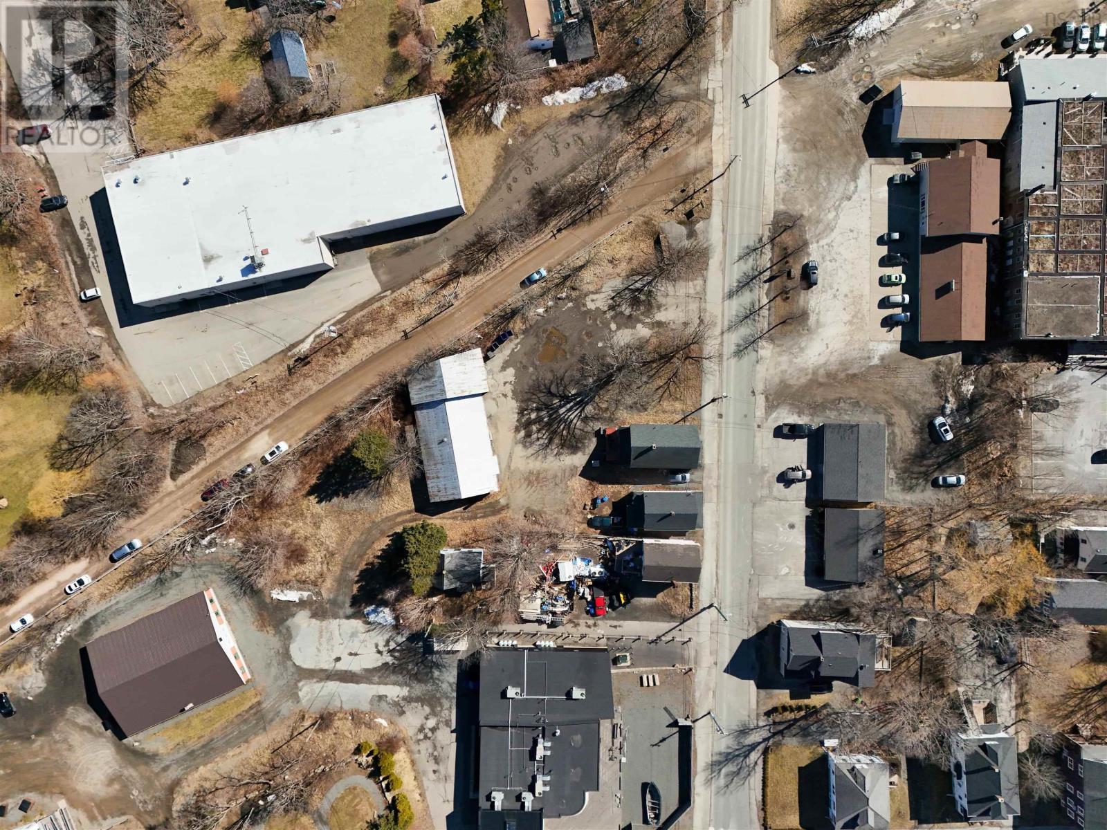 53 Albert Street, Windsor, Nova Scotia  B0N 2T0 - Photo 4 - 202516401