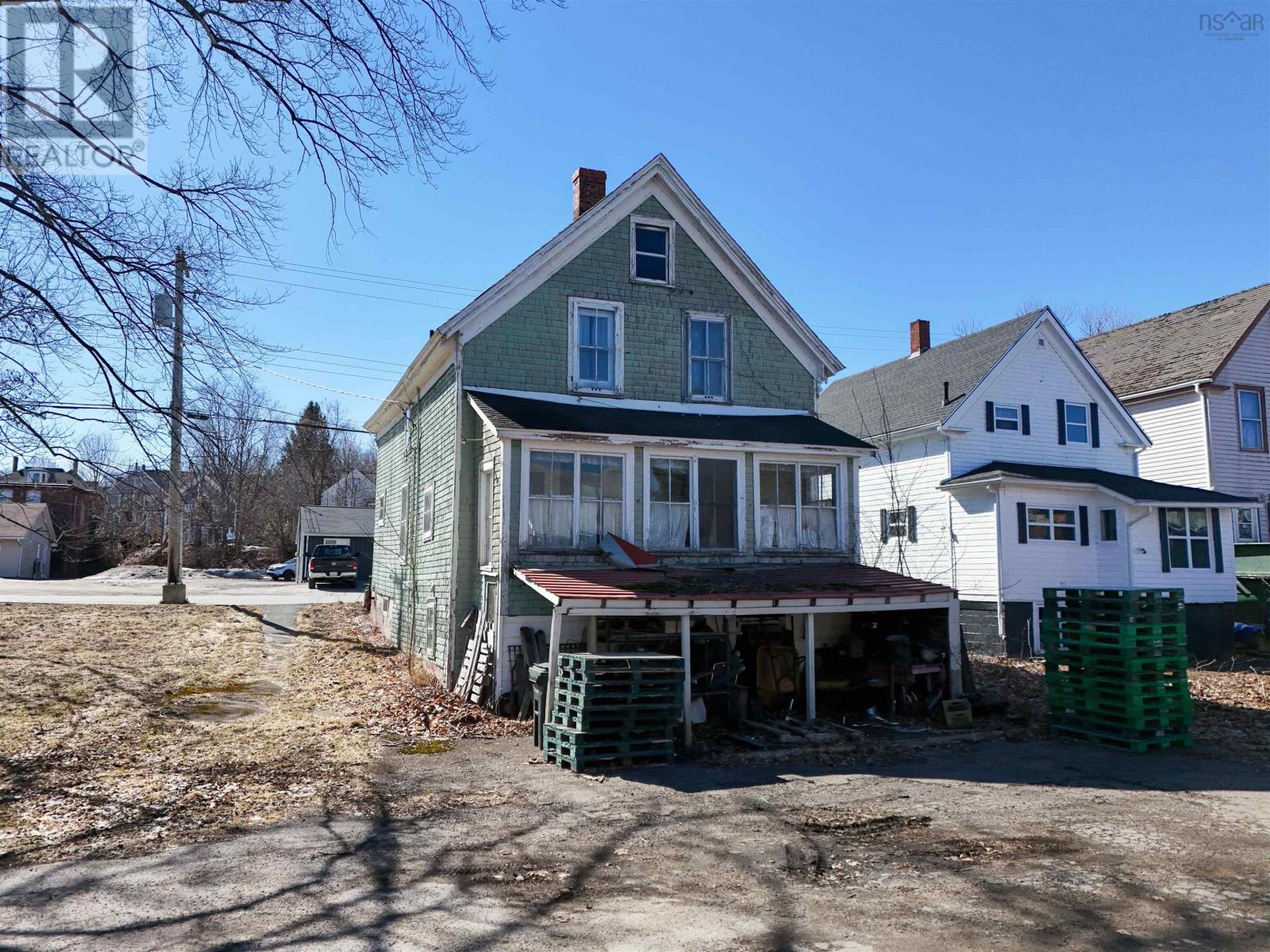 53 Albert Street, Windsor, Nova Scotia  B0N 2T0 - Photo 2 - 202516401