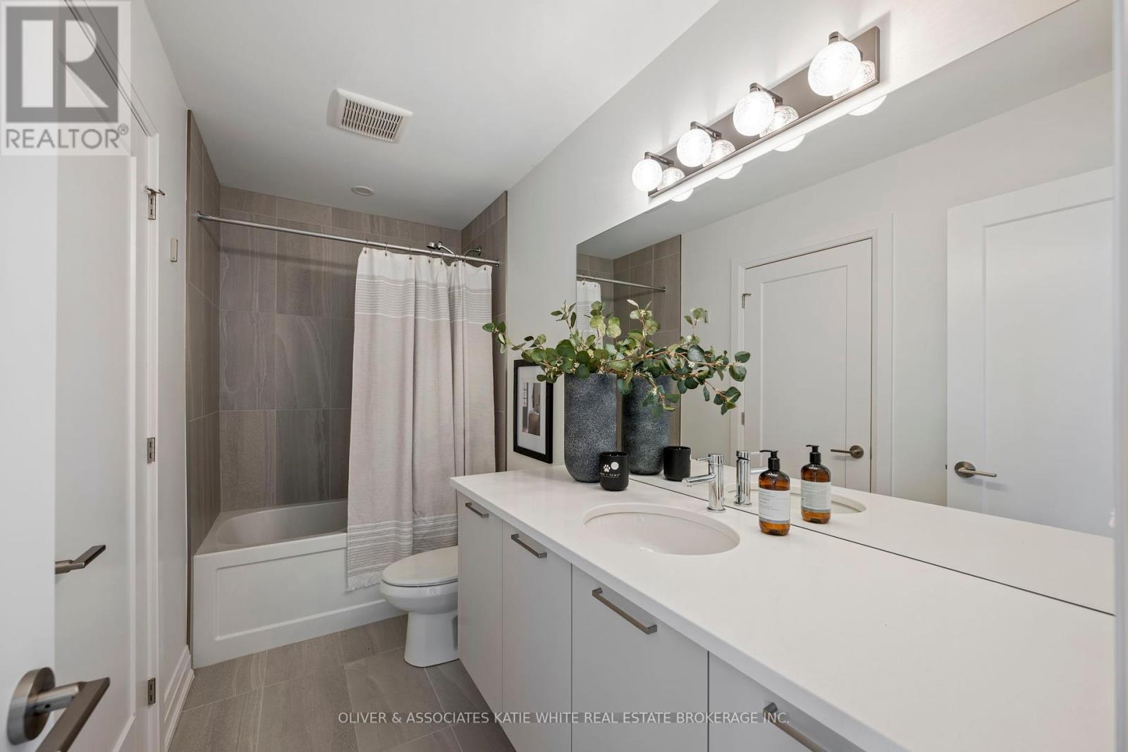 6 - 231 Callaway Road, London North, Ontario  N6G 0M3 - Photo 21 - X12305354