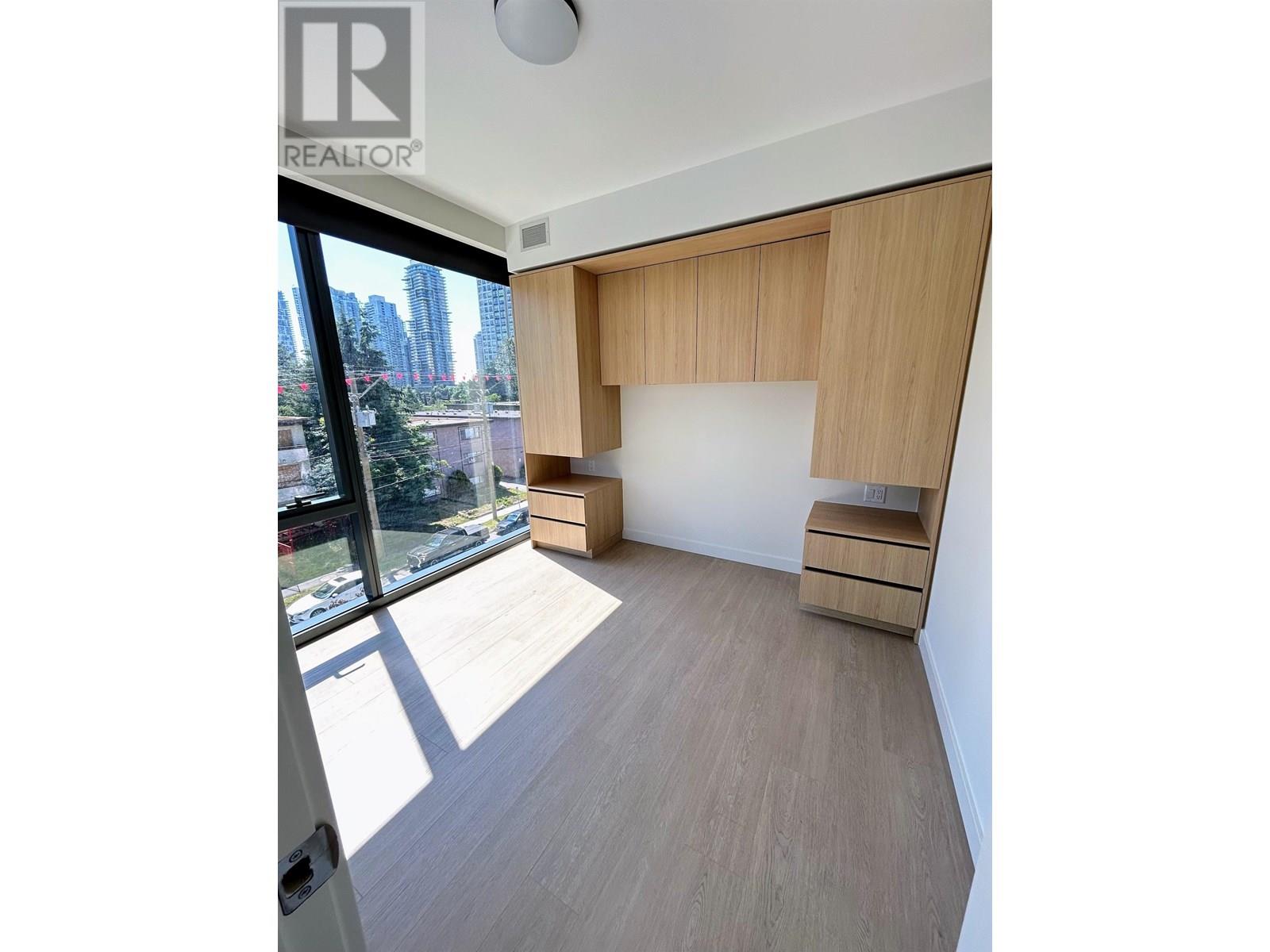 209 5987 Wilson Avenue, Burnaby, British Columbia  V5H 0L7 - Photo 9 - R3030210