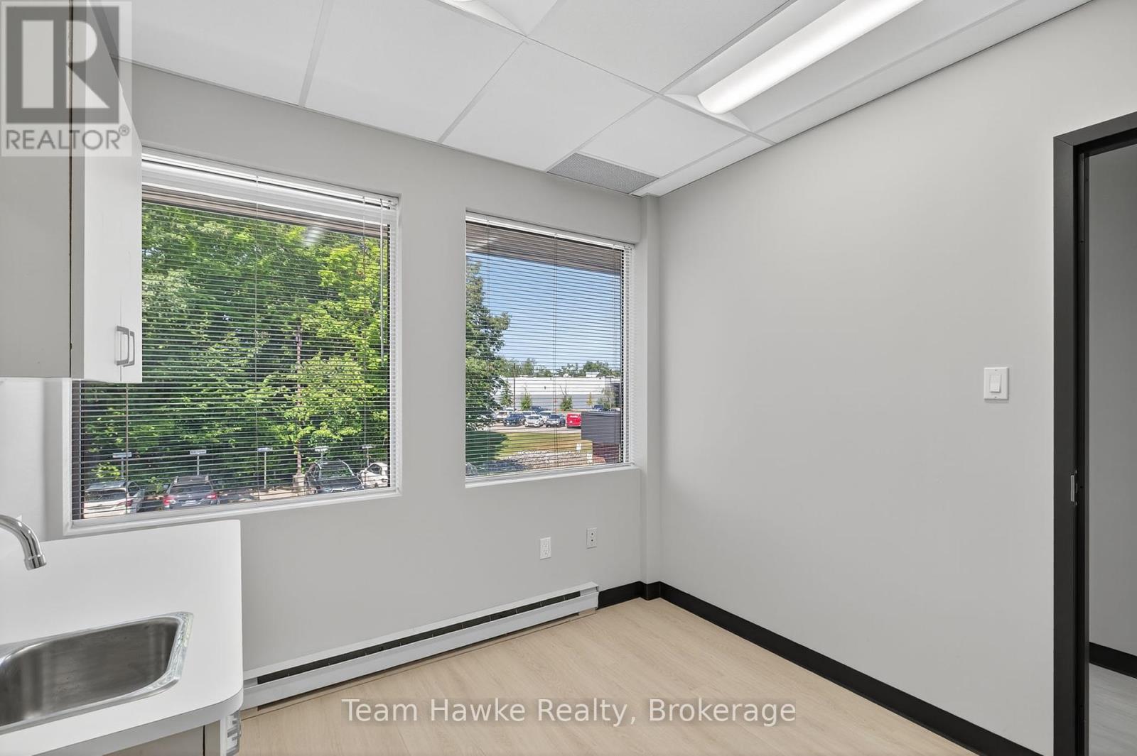 204 - 240 Penetanguishene Road, Midland, Ontario  L4R 4P4 - Photo 31 - S10437600