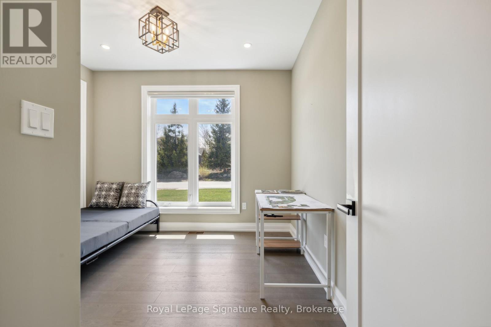 115 Rankin's Crescent, Blue Mountains, Ontario  N0H 2P0 - Photo 18 - X12128512
