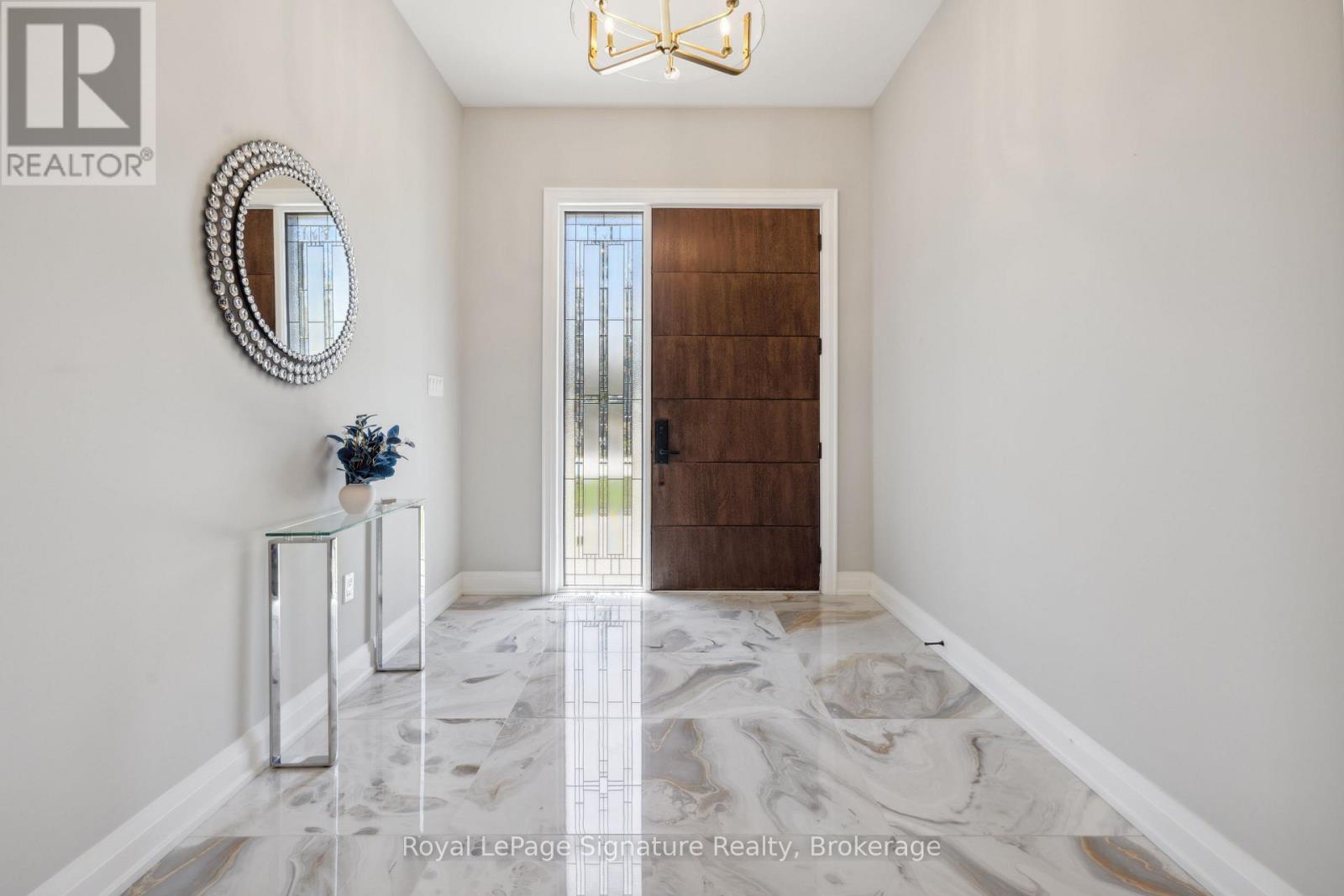 115 Rankin's Crescent, Blue Mountains, Ontario  N0H 2P0 - Photo 6 - X12128512