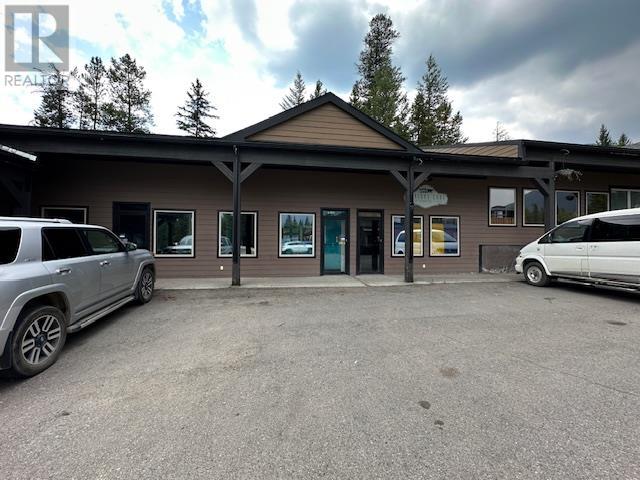 2200 Balmer Drive, Elkford, British Columbia  V0B 1H0 - Photo 2 - 10357195