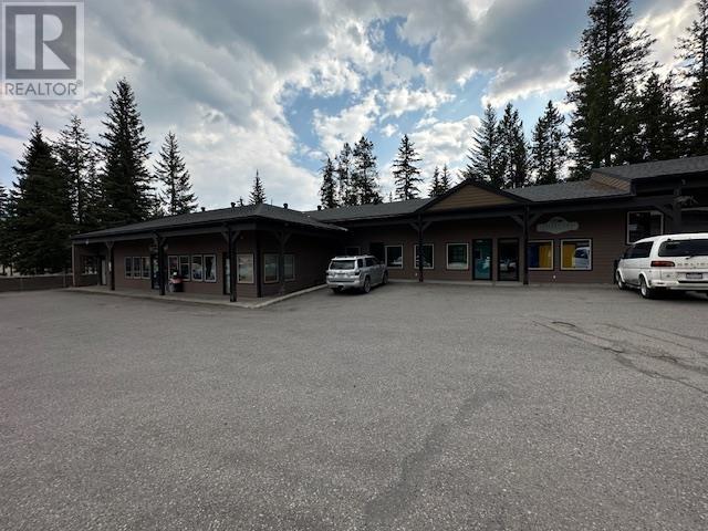 2200 Balmer Drive, Elkford, British Columbia  V0B 1H0 - Photo 4 - 10357195