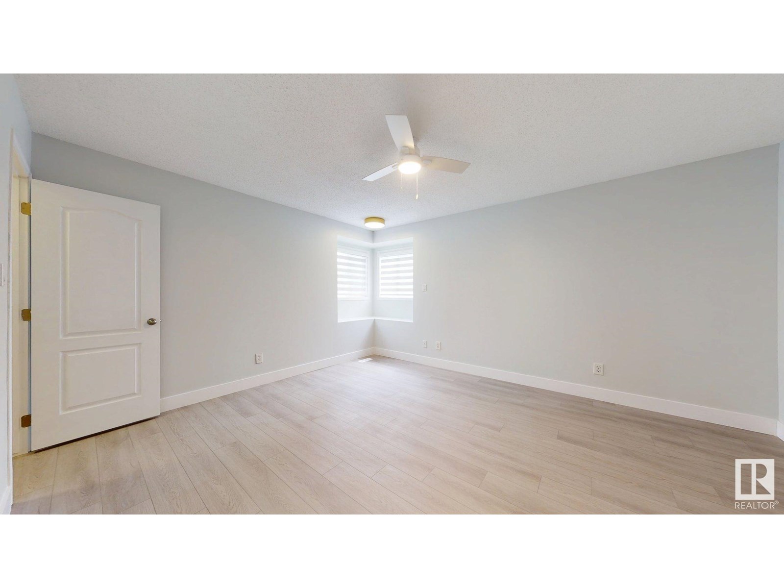 1415 49a St Nw, Edmonton, Alberta  T6L 6H6 - Photo 24 - E4449435