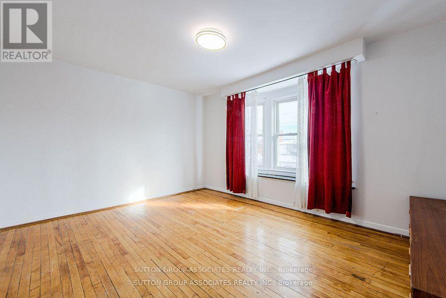 50 Lappin Avenue, Toronto, Ontario  M6H 1Y4 - Photo 14 - W12305285