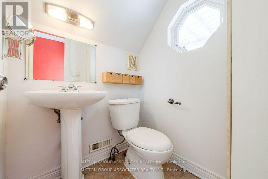 50 Lappin Avenue, Toronto, Ontario  M6H 1Y4 - Photo 24 - W12305285