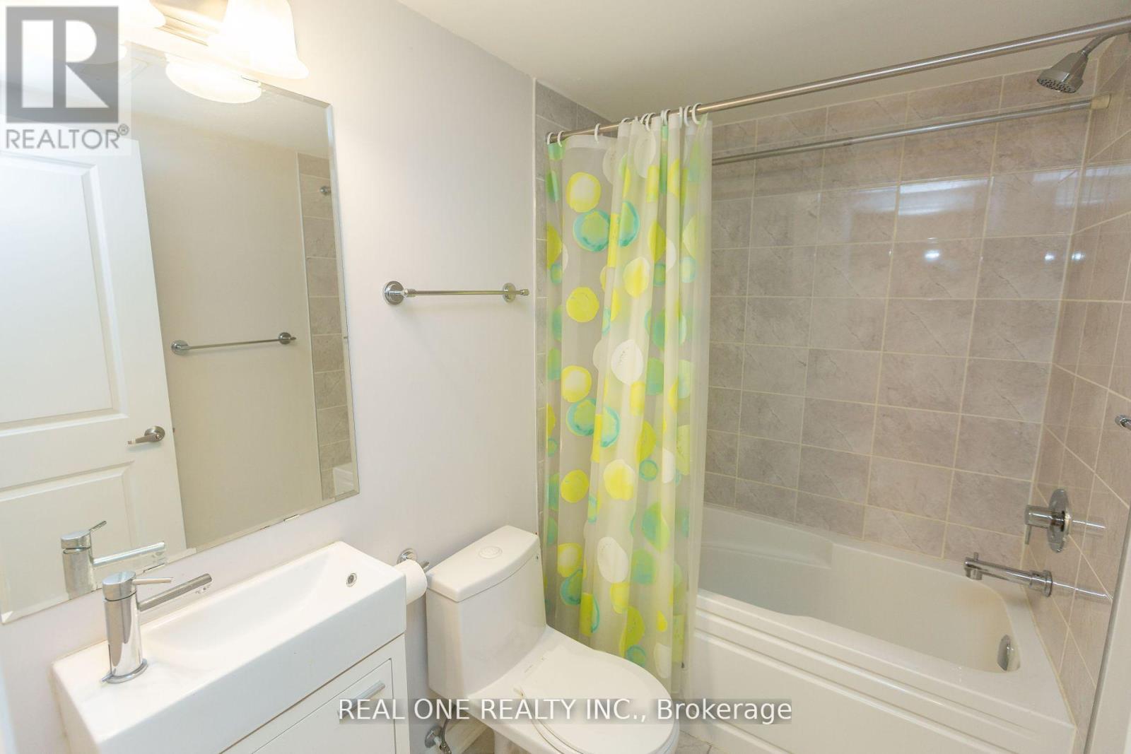 203 Downsview Park Boulevard, Toronto, Ontario  M3K 0C8 - Photo 23 - W12305286