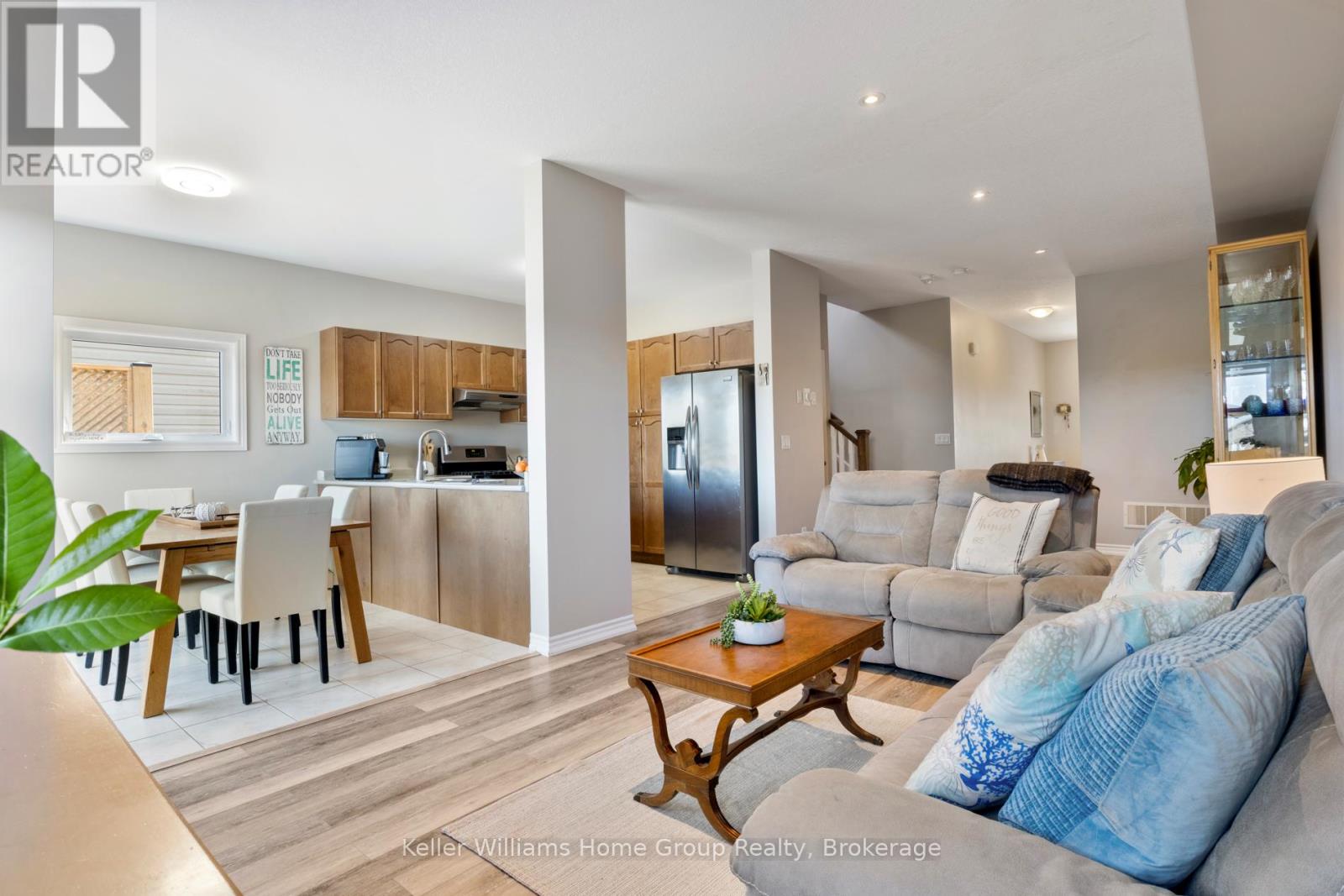 115 Courtney Street, Centre Wellington, Ontario  N1M 0E3 - Photo 7 - X12305372