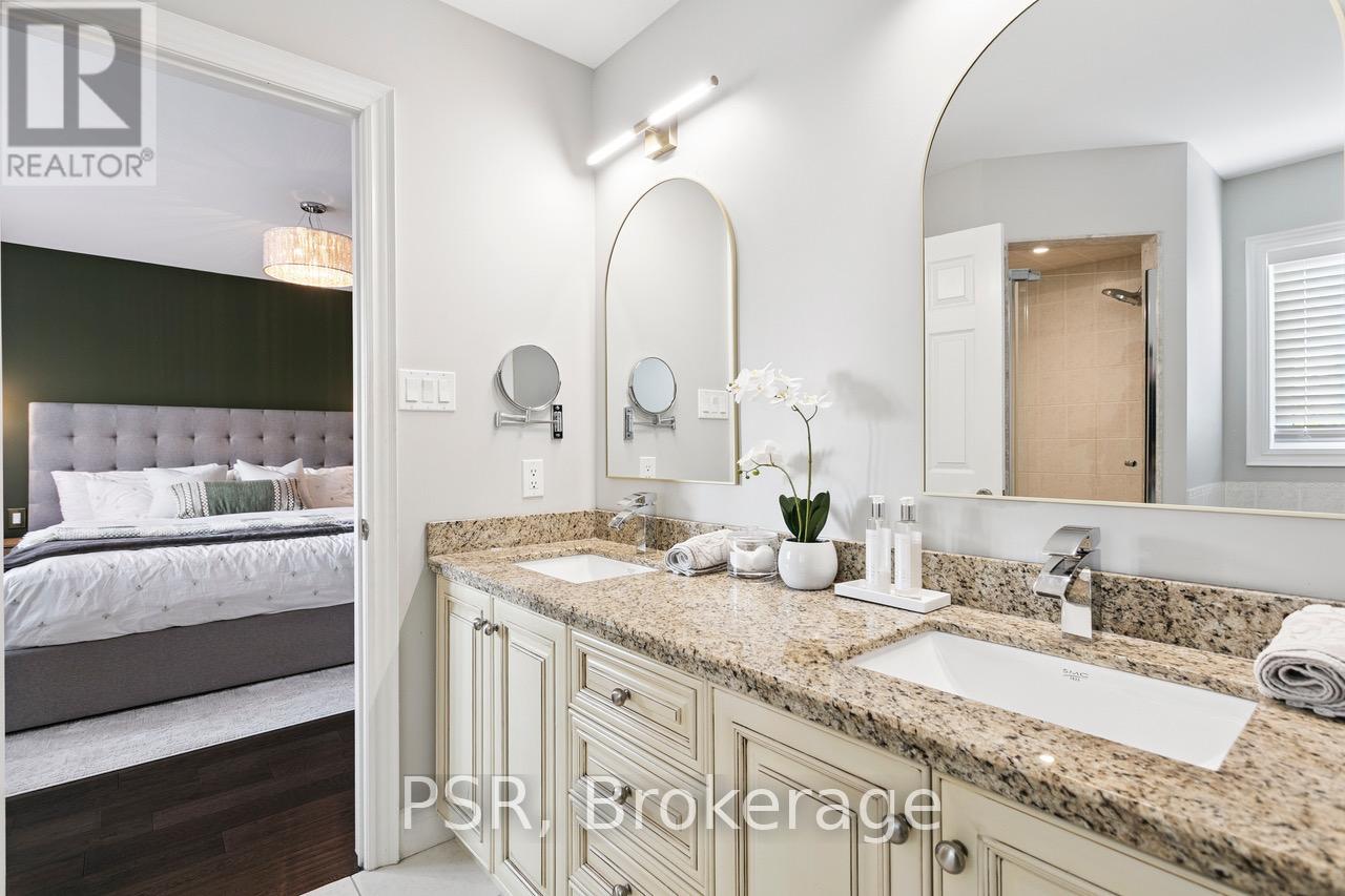 2136 Redstone Crescent, Oakville, Ontario  L6M 5B3 - Photo 24 - W12304957