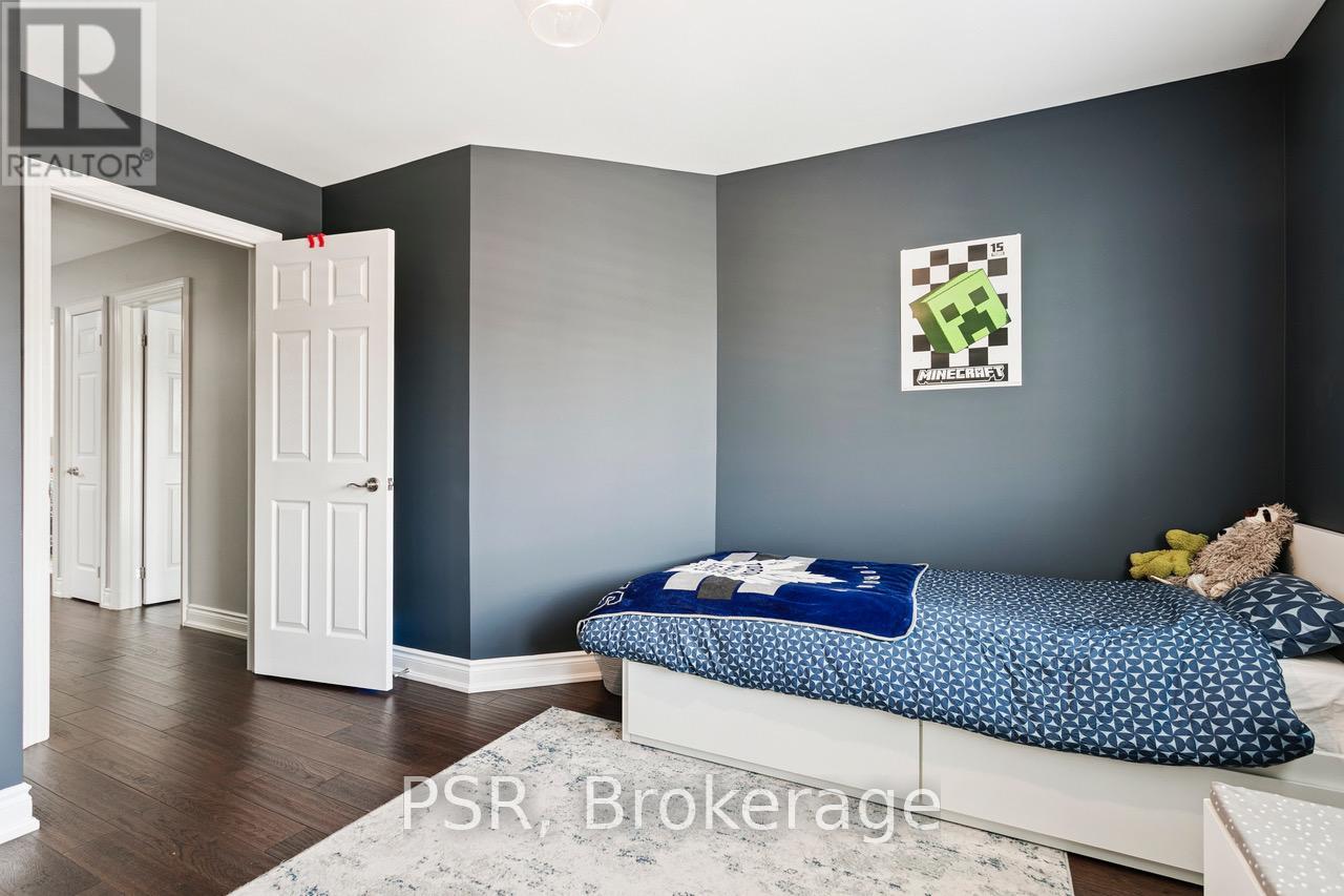 2136 Redstone Crescent, Oakville, Ontario  L6M 5B3 - Photo 28 - W12304957