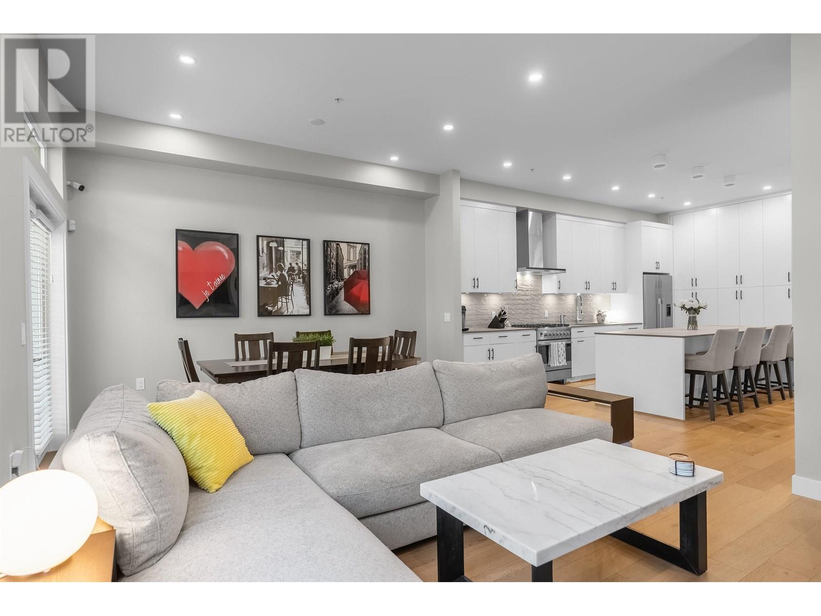4676 Capilano Road, North Vancouver, British Columbia  V7R 4K3 - Photo 6 - R3030425