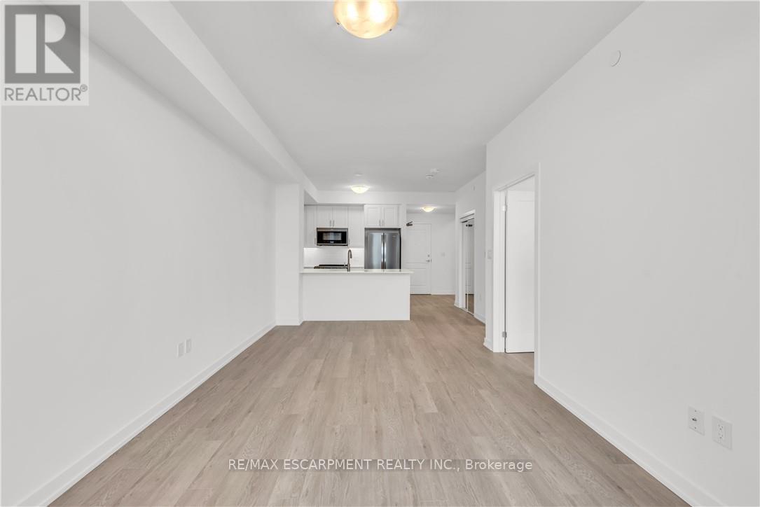 335 - 10 Mallard Trail, Hamilton, Ontario  L8B 2A7 - Photo 13 - X12305315