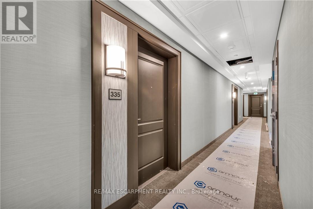 335 - 10 Mallard Trail, Hamilton, Ontario  L8B 2A7 - Photo 6 - X12305315